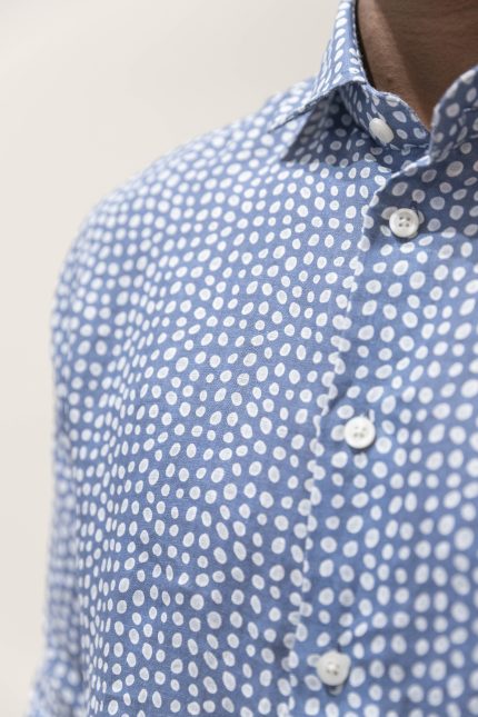 CAMICIA IN LINO 100% CON MICROFANTASIA BLU